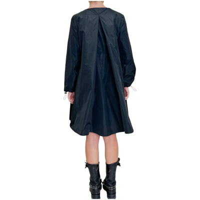 Niu - Abito Svasato in Taffetas Nero
